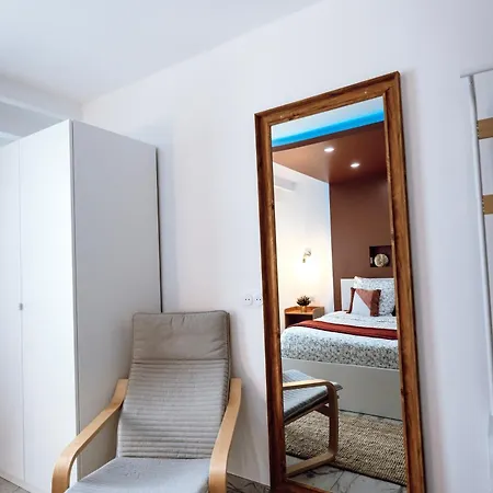 Prestige Lumineux Jacuzzi Parking Prive Apartment *