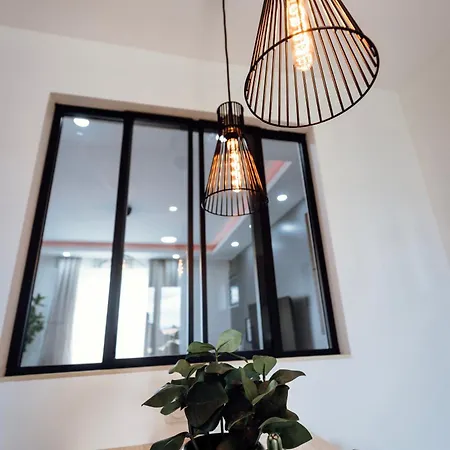 Prestige Lumineux Jacuzzi Parking Prive *