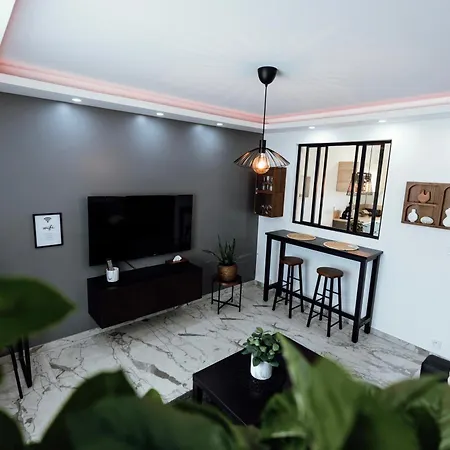 Apartament Prestige Lumineux Jacuzzi Parking Prive *