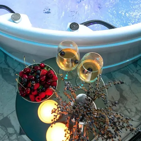 Prestige Lumineux Jacuzzi Parking Prive *