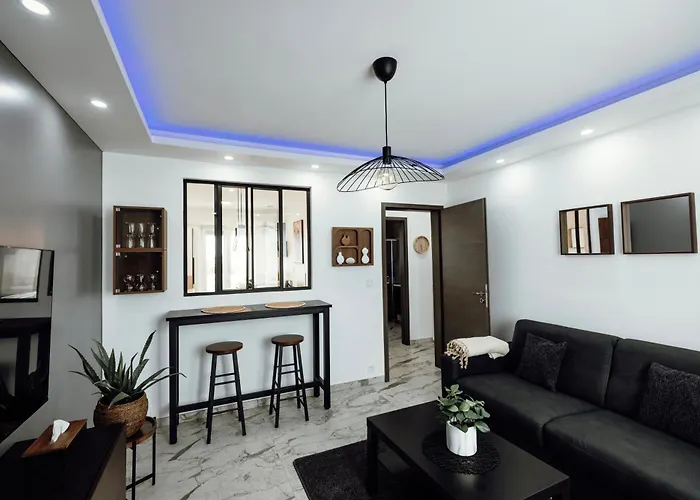 Prestige Lumineux Jacuzzi Parking Prive