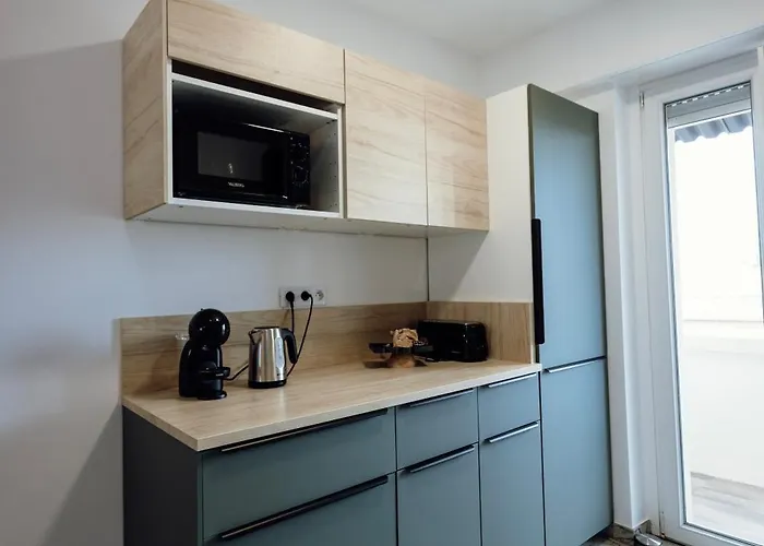 Prestige Lumineux Jacuzzi Parking Prive Appartement *