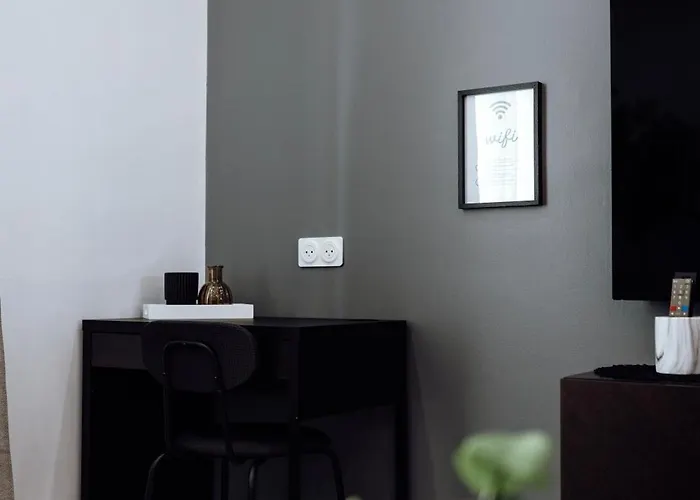 Prestige Lumineux Jacuzzi Parking Prive Appartement *